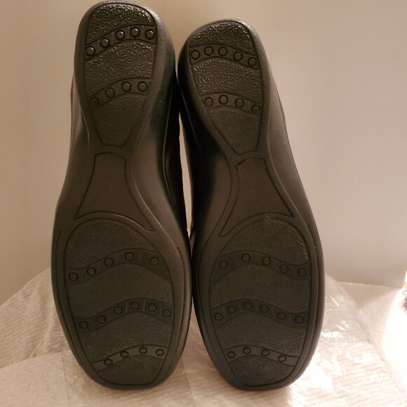 Angie Comfort  Shoes 100% Sheepskin leather Square Toe Size US 7.5 /EU/38. - Picture 9 of 10